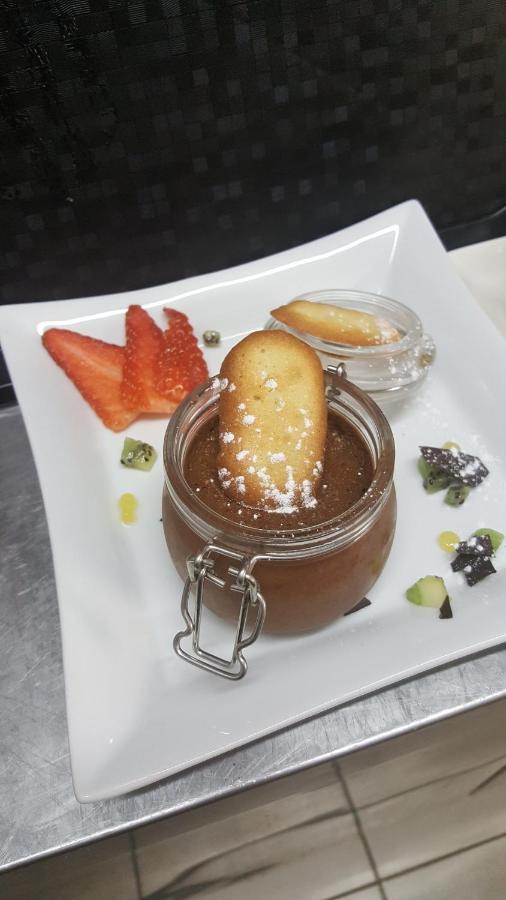 فندق Logis Doubs Rivage Charette-Varennes المظهر الخارجي الصورة