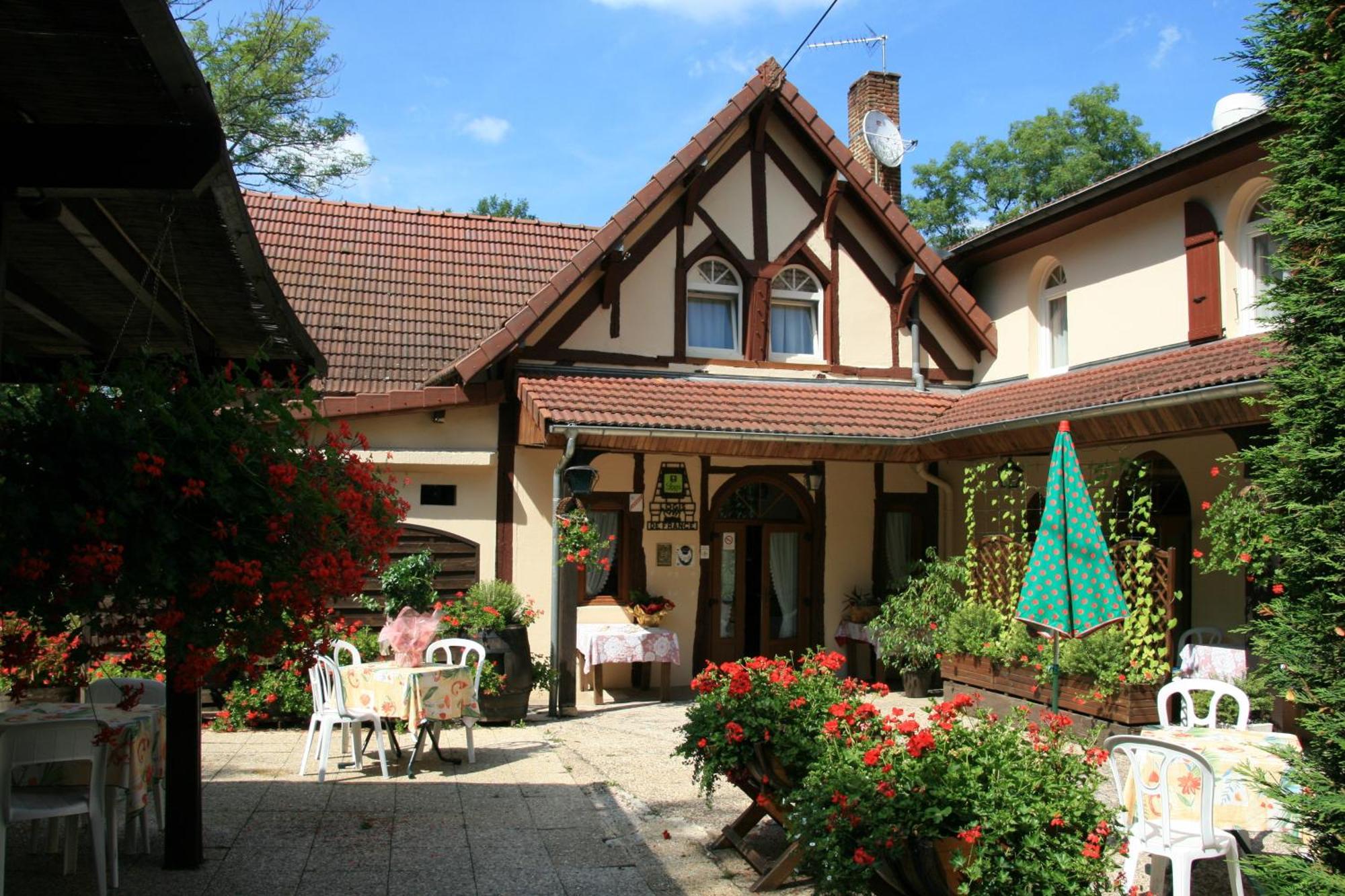 فندق Logis Doubs Rivage Charette-Varennes المظهر الخارجي الصورة
