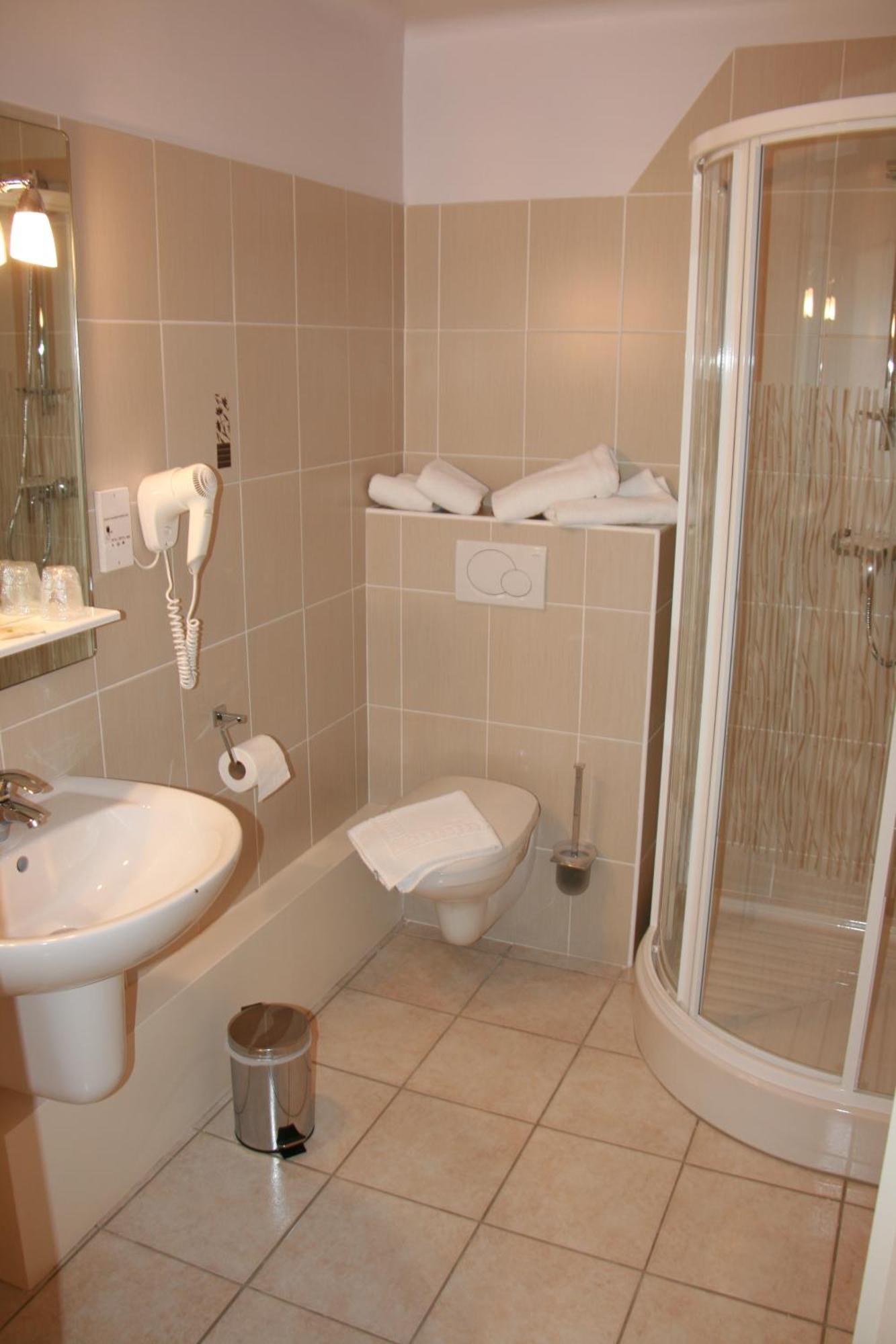 فندق Logis Doubs Rivage Charette-Varennes المظهر الخارجي الصورة